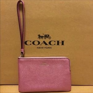 Coach Metallic Lilac Wristlet NWT